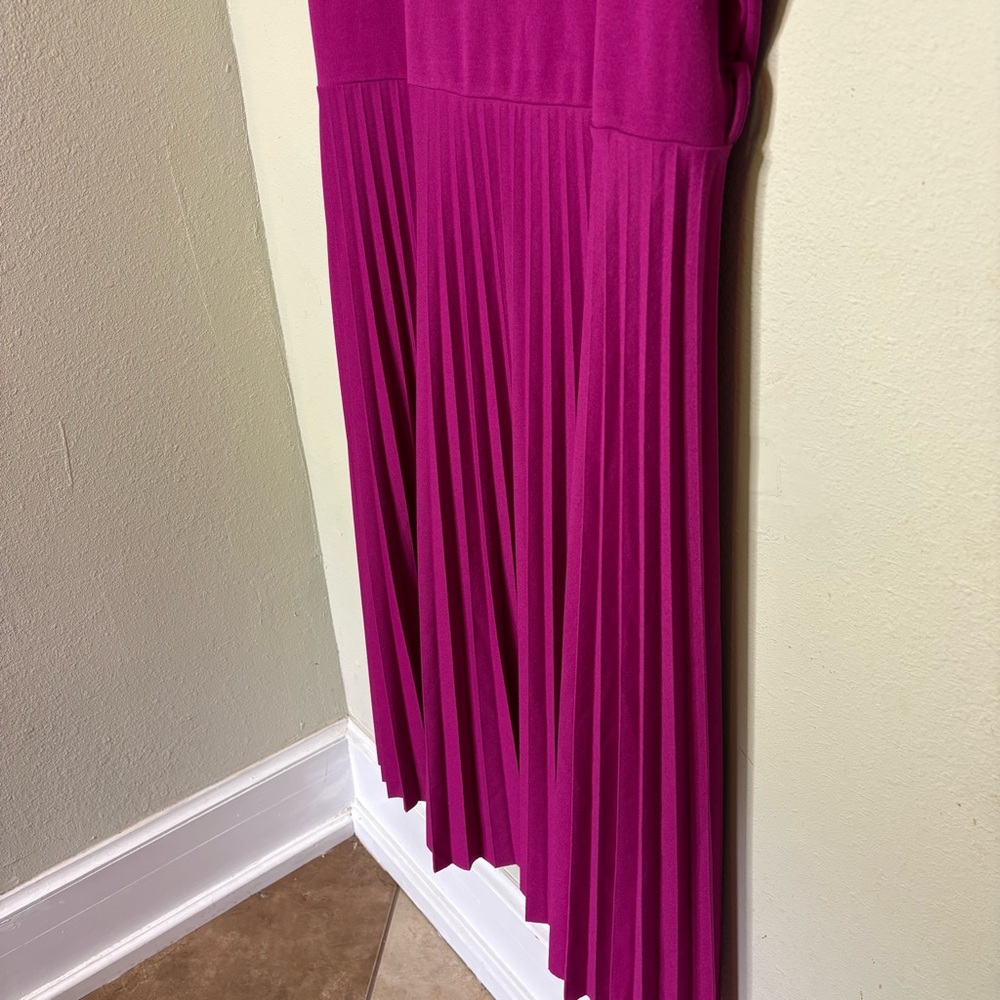 Magenta Pleated Midi Dress Size 3X - Picture 5 of 9